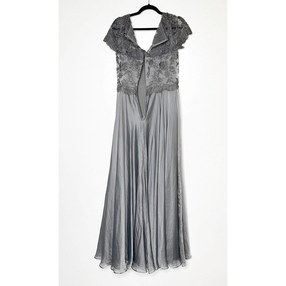 La Femme 27098 Platinum Grey Embroidered Lace Chiffon A-Line Gown Women's SZ 10 - Picture 5 of 8